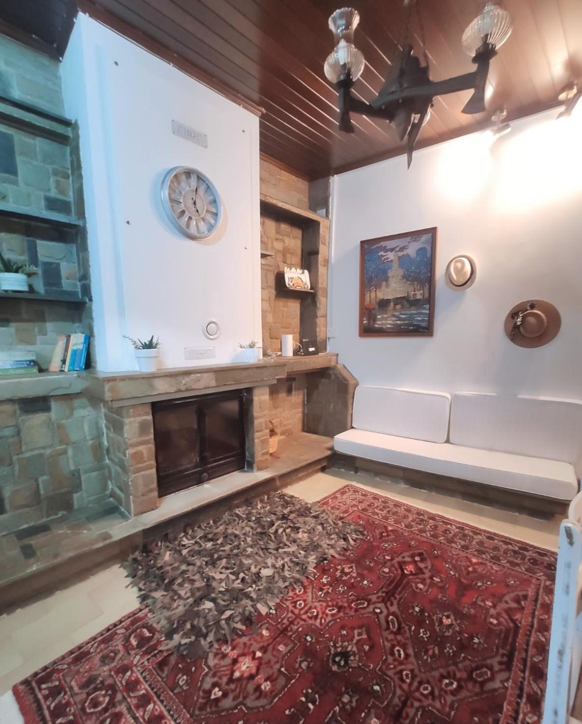 Apartamento Johnny'S Loft Agrinio Exterior foto